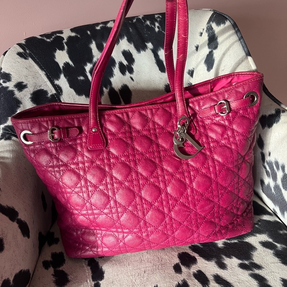 Christian Dior Cannage Panarea Quilted Tote - Picture 2 of 16